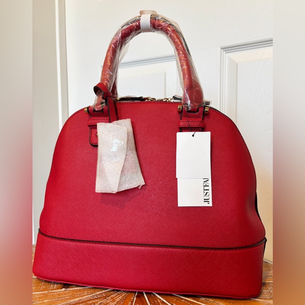 NWT Just Fab Faux Leather Handbag in Jester Red